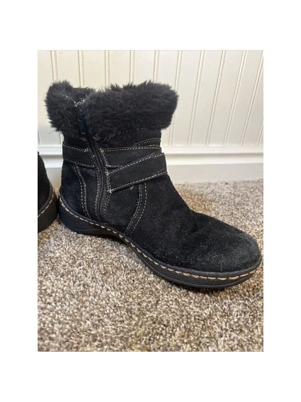 Baretraps Eryn Womens Size 6 Black Regular Suede Winter Boots